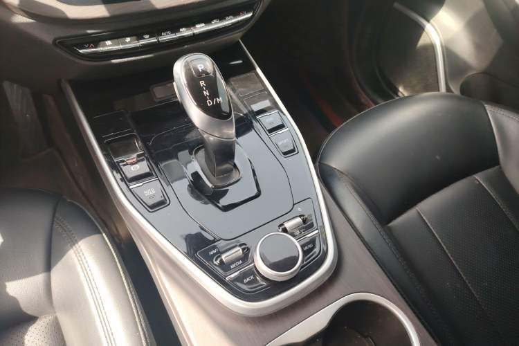 Used Soueast DX7 2020 Xingyue 1.5T DCT Luxury Edition