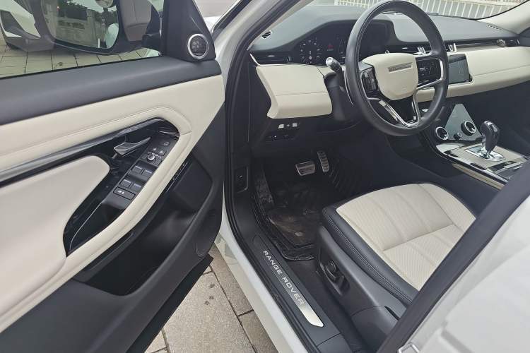 Used Land Rover Range Rover Evoque New Energy 2021 Aurora L P300e Luxury Edition