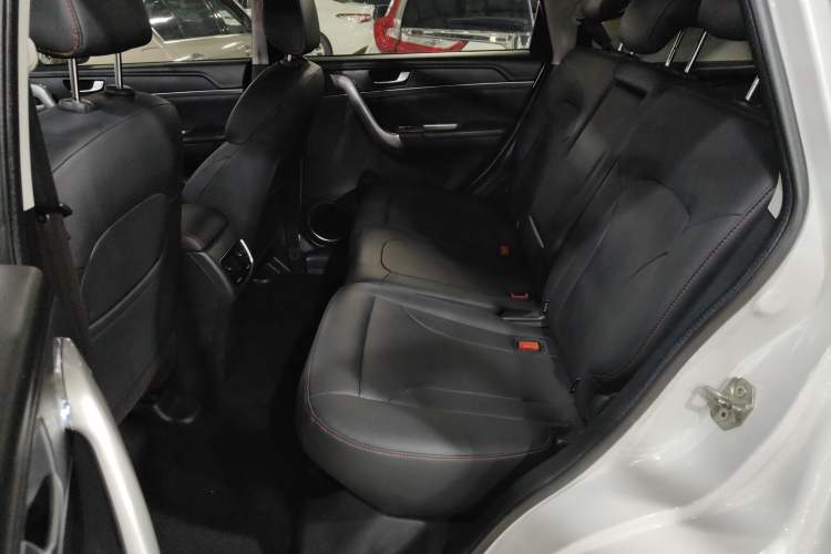 Used Haval M6 2018 Revised Version 1.5T DCT Two-Wheel Drive Elite Edition
