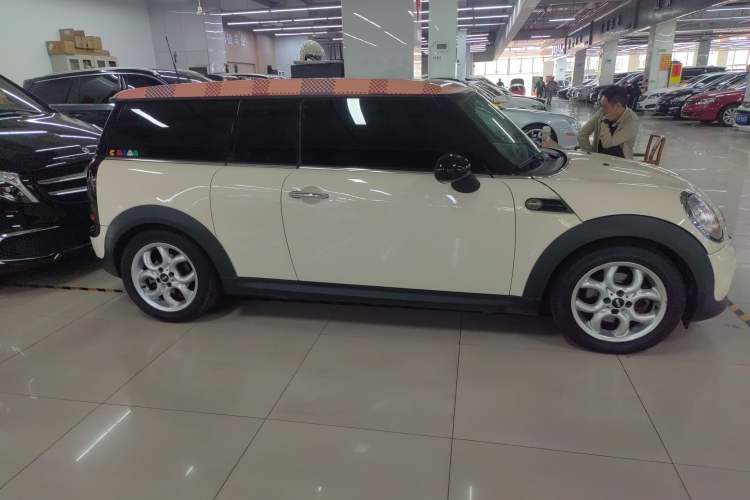Used MINI Clubman 2011 1.6L COOPER Fun
