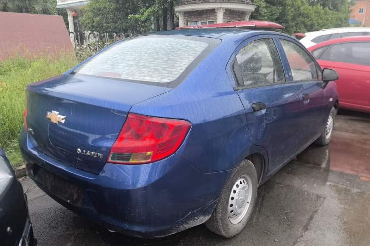 Used Chevrolet Sail 2010 Sedan 1.2L Manual Fashion Edition