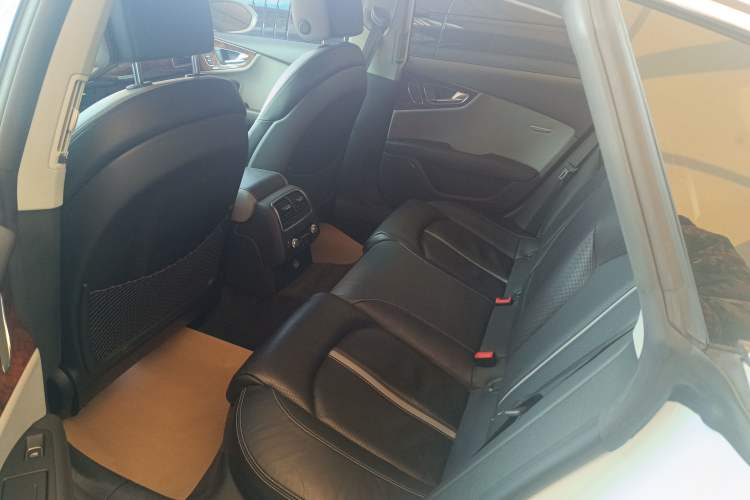 Used Audi A7 2013 50 TFSI quattro Comfort trim