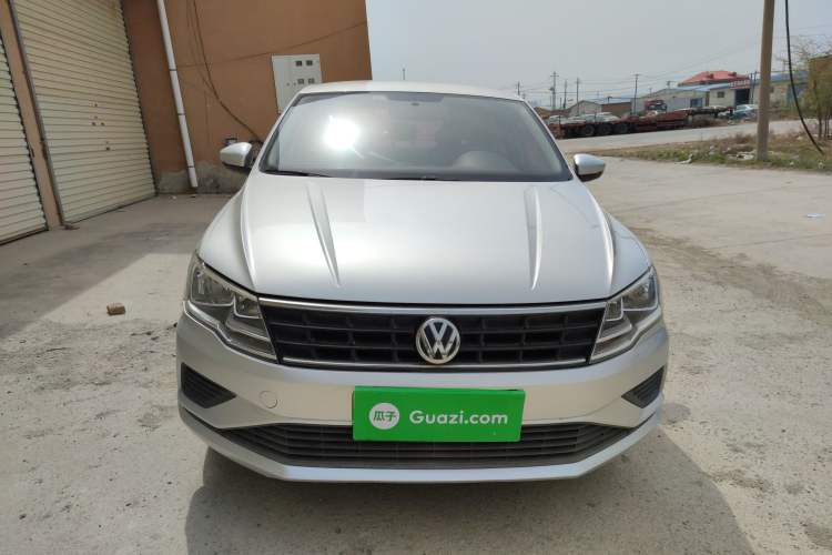 Used Volkswagen Jetta 2017 1.5L Automatic Fashion Model