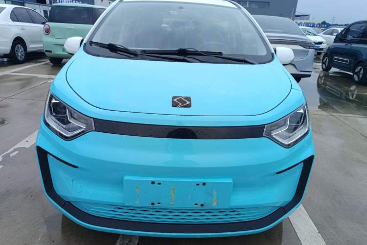 Used SOL E10X 2021 302 km Range Luxury Version 30.2 kWh
