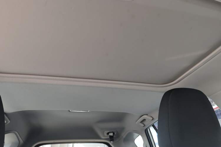 Used Toyota RAV4 2016 2.0L CVT Two-Wheel Drive Fashion Edition China V Standard
