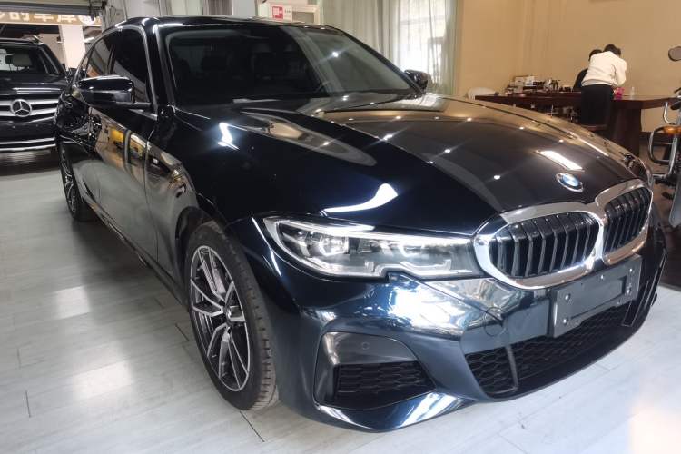 Used BMW 3 Series 2021 Second Facelift 320Li M Sport Package
