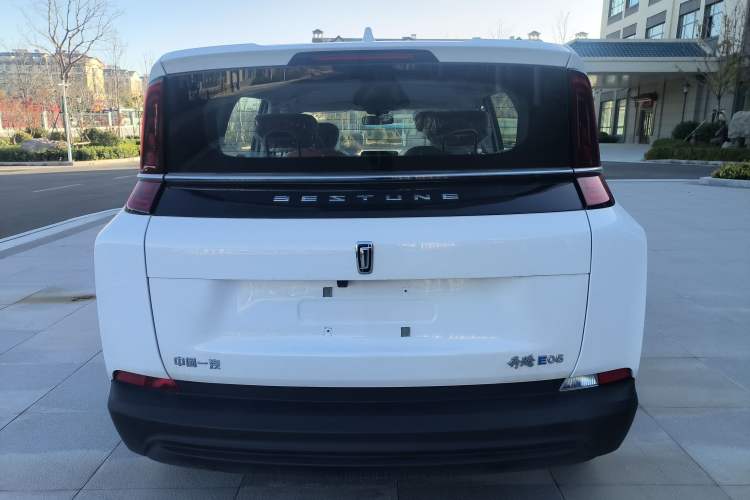 Used Bestune NAT 2022 Comfortable Travel Battery-Swap Version 120kW 401km
