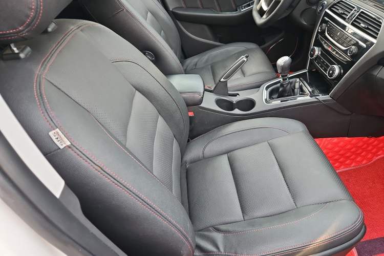 Used Leopaard CS10 2015 2.0T Manual Supreme Edition Right Front Seat