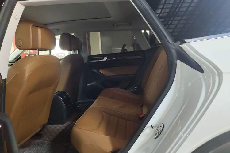 Used Volkswagen FAW-Volkswagen CC 2021 Estate Car 380TSI Vizion Edition