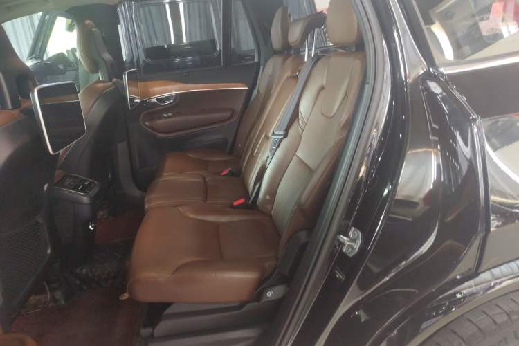 Used Volvo XC90 2020 T6 Zhiyi Luxury 7-Seater

