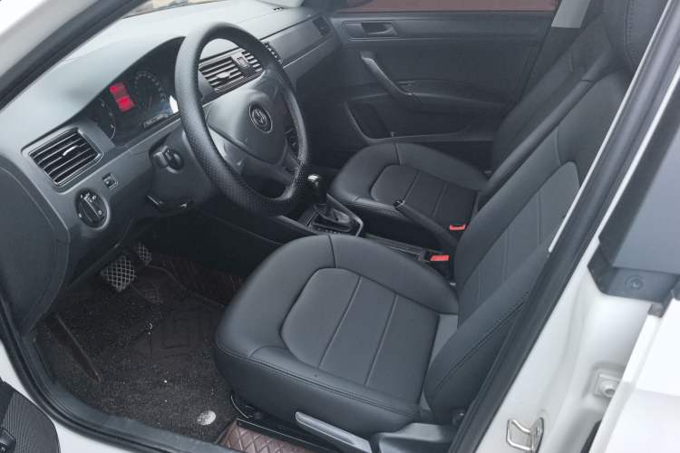 Used Volkswagen Santana 2017 Haval H6 1.6L Automatic Fashion Edition