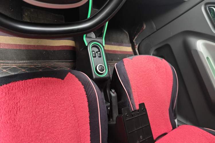 Used Wuling Hongguang MINIEV 2021 Macaron Fashion Model Lithium Iron Phosphate