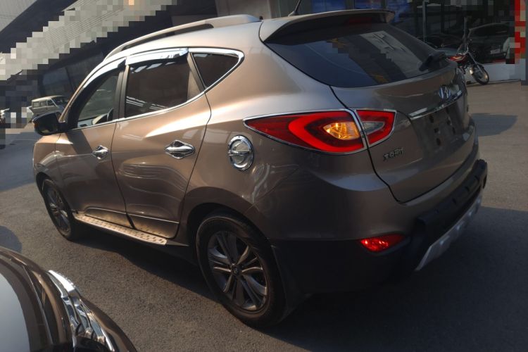 Used Hyundai ix35 2015 2.0L Automatic 2WD Smart Type China IV
