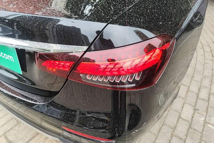 Used Mercedes-Benz E-Class 2023 Restyled E 300 L Sporty and Stylish Edition
