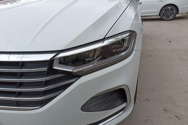 Used Volkswagen Lavida 2023 300TSI DSG Full-Comfort Edition Left Front Headlight