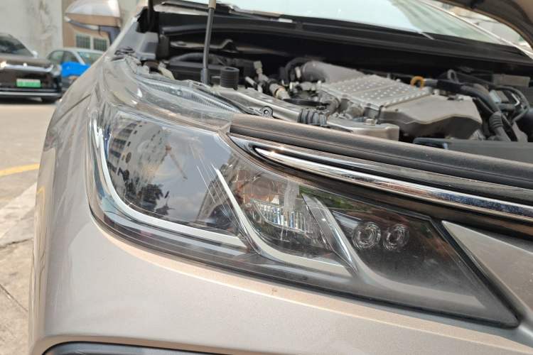 Used Toyota Corolla 2021 1.2T S-CVT Pioneer Edition Right Front Headlight