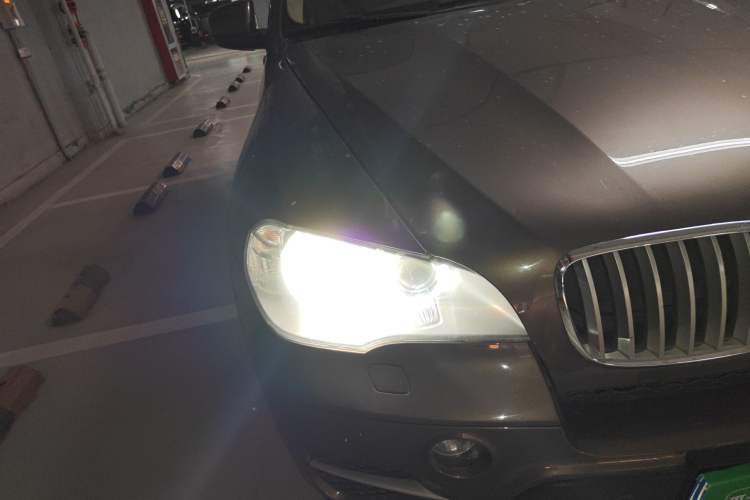 Used BMW X5 2013 xDrive35i Leading Model Right Front Headlight