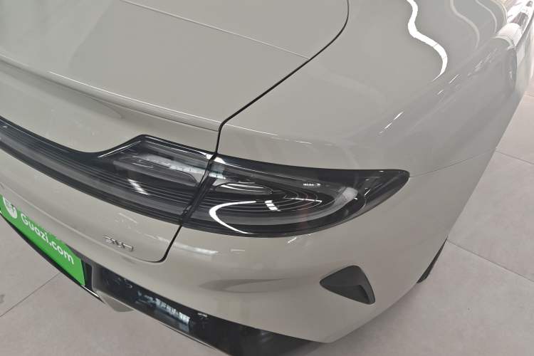 Used Xiaomi Auto SU7 2024 Rear-Drive Long-Range Intelligent Driving Version