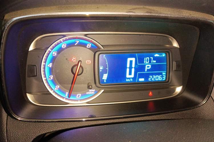 Used Chevrolet Trax 2016 1.4T Automatic Two-Wheel Drive Comfort Version with Sunroof