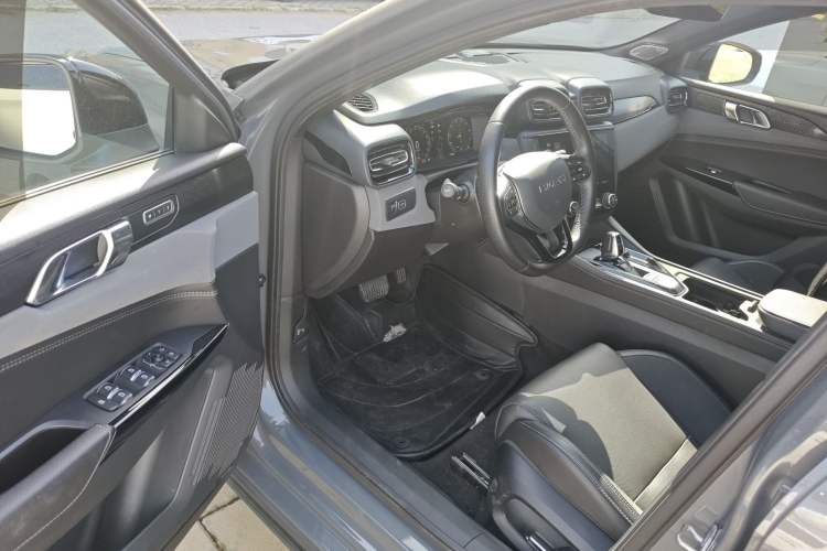 Used Lynk & Co 02 2021 1.5TD DCT Two-Wheel Drive Champion Edition
