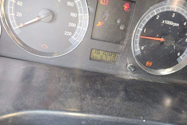 Used JAC Group Rein 2011 1.9T Two-Wheel-Drive Diesel Classic Trim
