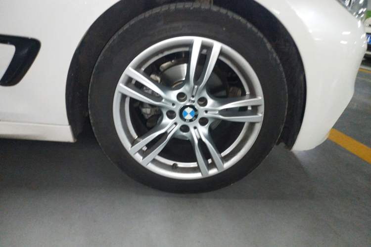 Used BMW 3 Series GT 2019 320i M Sport Package
