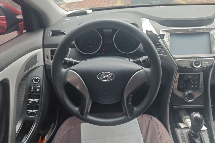 Used Hyundai Elantra (5th Generation / Langdong) 2012 1.6L Automatic Leading Model
