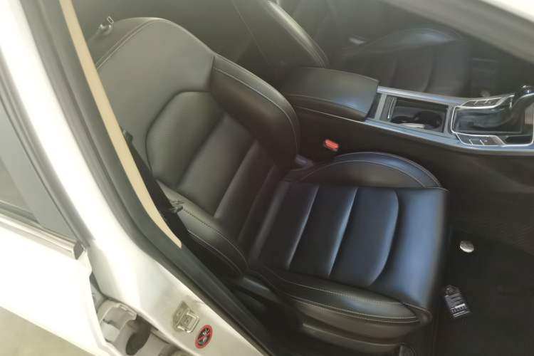 Used Geely Auto Emgrand 2018 1.5L CVT Upward Connect Edition