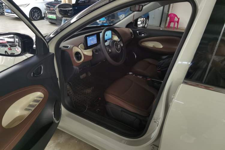 Used Wuling Bingo 2023 333 km Enjoyment Version Driver Seat
