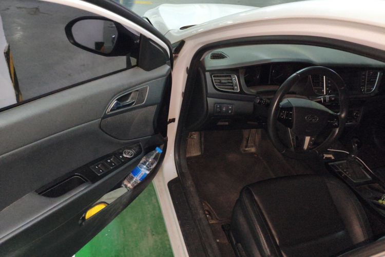 Used Hyundai Mistra 2016 1.8L Automatic Deluxe DLX Model
