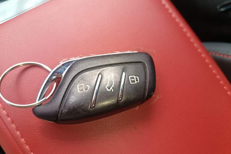 Used MG 5 2021 Revised Version 180 DVVT CVT Youth Luxury Edition Interior 1