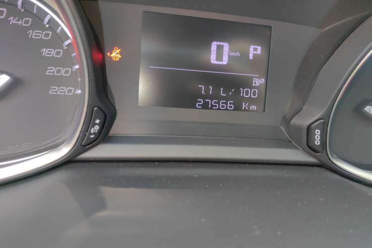 Used Peugeot 4008 2021 360THP Sharp Edition Odometer Close Up