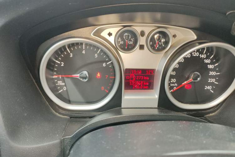 Used Ford Focus 2013 Hatchback Classic 1.8L Automatic Base Model
