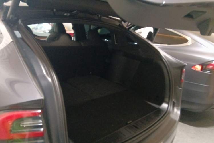 Used Tesla Model X 2019 Long-Range Version