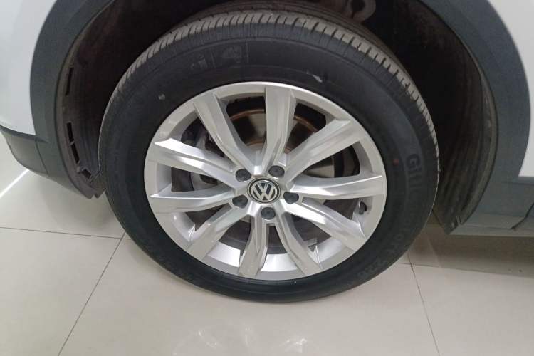 Used Volkswagen T-ROC 2020 230TSI DSG Two-Wheel Drive Advanced Version