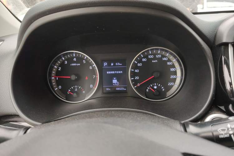 Used Kia kx1 Stonic 2021 1.4L CVT Sunroof Model
