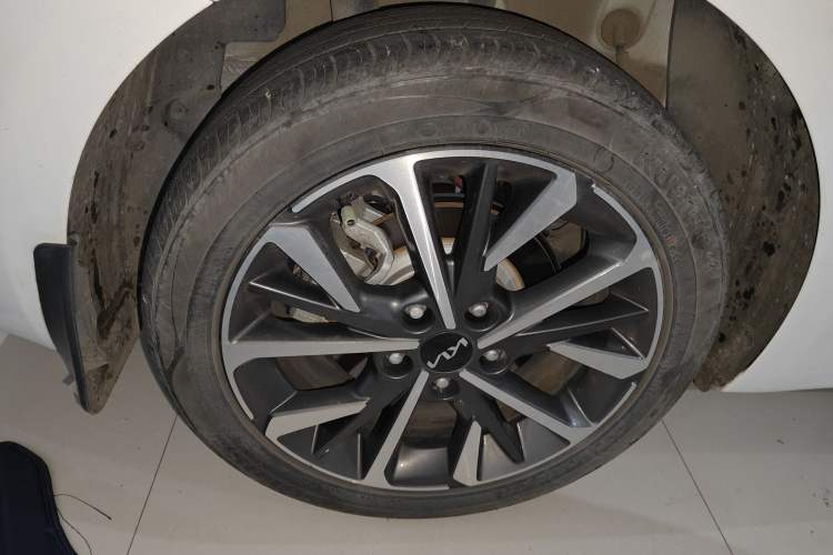 Used Kia K3 2021 Revised 1.5L CVT Fashion Edition
