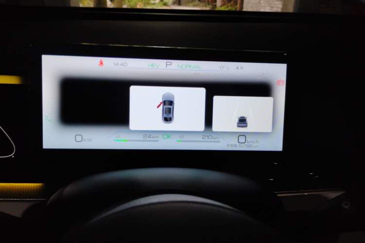 Used BYD Seal 06 New Energy 2024 DM-i 120KM Flagship Model
