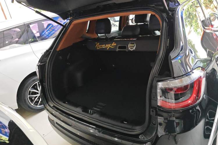 Used Jeep Compass 2017 200T Automatic Comfort Edition