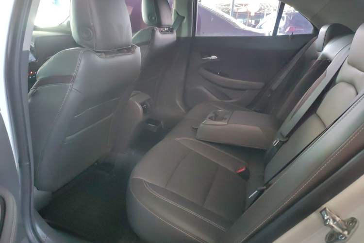 Used Chevrolet Malibu 2018 530T Automatic Fashion Edition Left Rear Seat