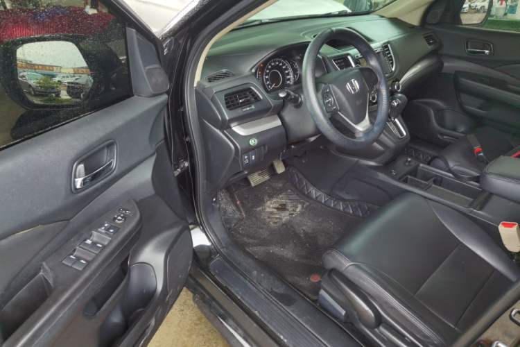 Used Honda CR-V 2015 2.0L two-wheel drive Fashion Edition