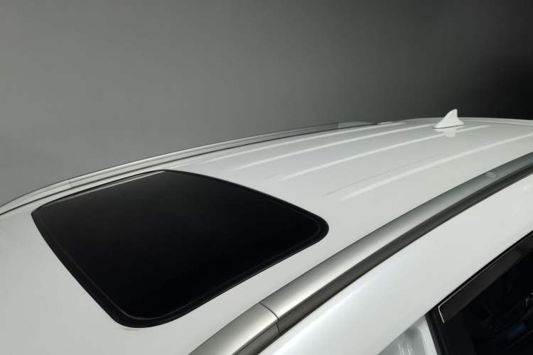 Used CHANGAN CS75 2016 1.8T Automatic Elite Model China V Standard
