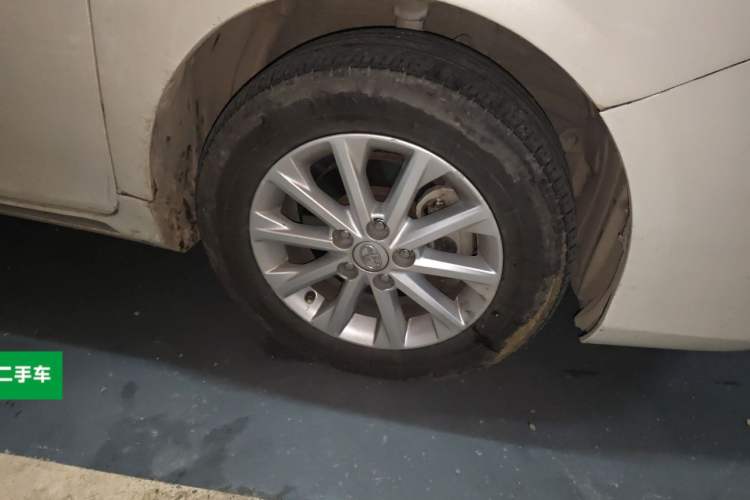 Used Toyota Camry 2013 2.5G Comfort Edition Right Front Wheel Hub
