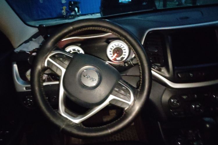 Used Jeep Cherokee 2015 2.4L Elite Edition