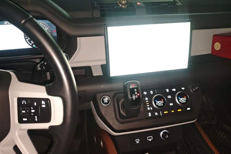 Used Land Rover Defender 2022 110 P400 Dark Edition