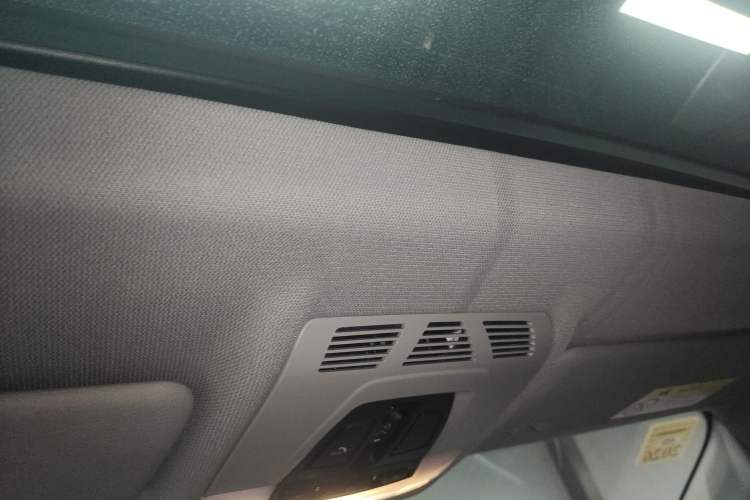 Used BMW 1 Series 2018 118i Design Package Edition Headliner