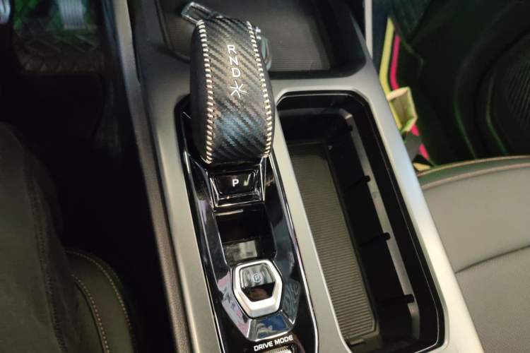 Used Geely Auto Haoyue L 2024 2.0T DCT Prestige Version