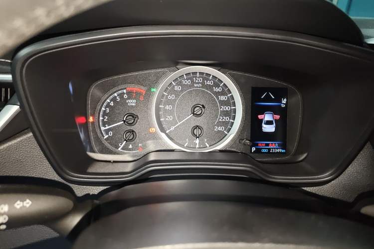 Used Toyota Corolla 2021 1.2T S-CVT Luxury Edition
