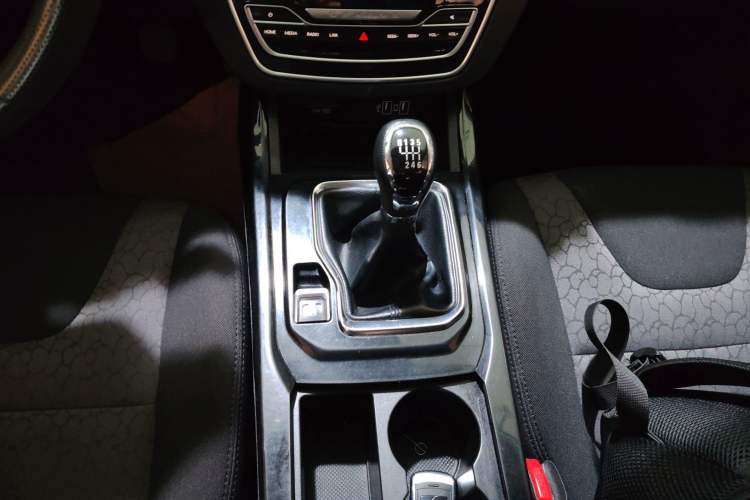 Used BAIC Beijing X5 2018 1.5T Manual Advance Version China V