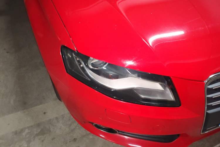 Used Audi A4L 2012 2.0 TFSI automatic standard version